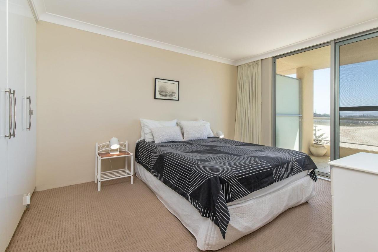 Beachpoint 402 - Linen Not Included 포스터 외부 사진